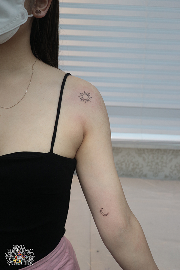 名古屋　タトゥー　女性